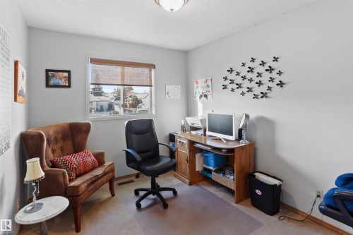 26 Elbow Drive, Devon, AB - Indoor Photo Showing Office