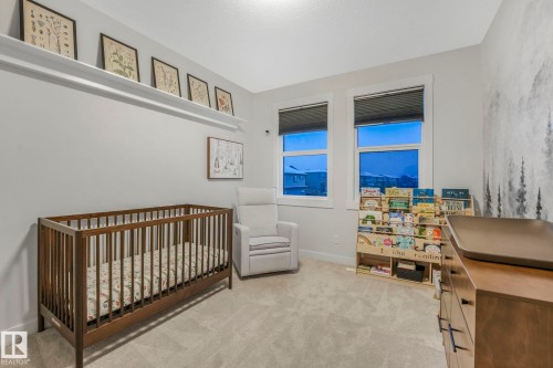 707 Kinglet Boulevard, Edmonton, AB - Indoor Photo Showing Bedroom