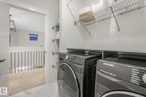 707 Kinglet Boulevard, Edmonton, AB - Indoor Photo Showing Laundry Room