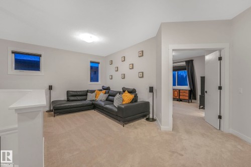 707 Kinglet Boulevard, Edmonton, AB - Indoor