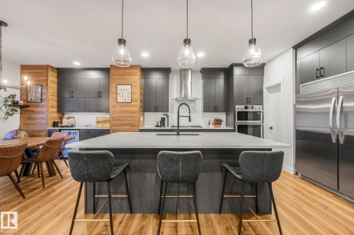 707 Kinglet Boulevard, Edmonton, AB - Indoor