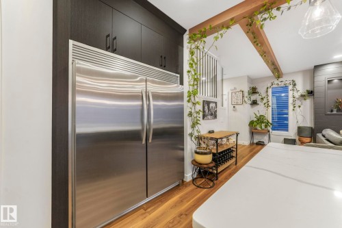 707 Kinglet Boulevard, Edmonton, AB - Indoor