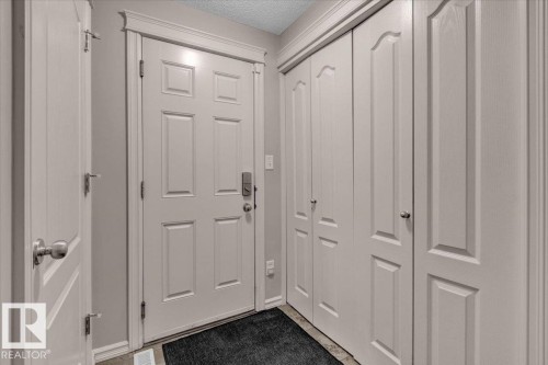 21933 94A Avenue Nw, Edmonton, AB - Indoor Photo Showing Other Room