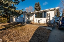32 GROVELAND Road  Sherwood Park, AB T8A 3G6