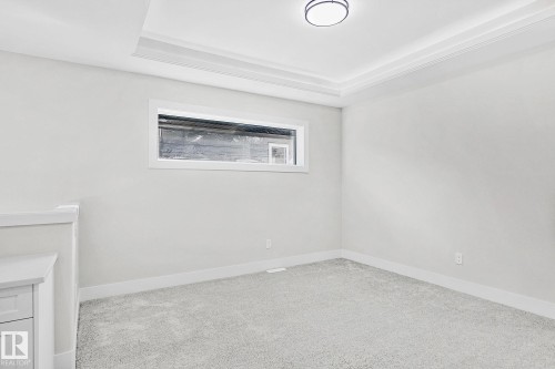 6636 Crawford Landing Landing, Edmonton, AB - Indoor Photo Showing Other Room