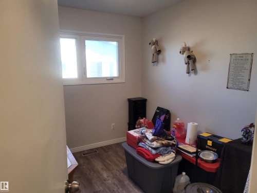 11616 152 Avenue, Edmonton, AB - Indoor