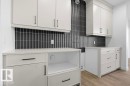 303 Paterson Link, Edmonton, AB  - Indoor 