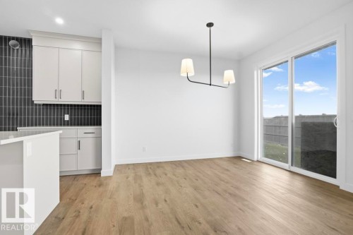 303 Paterson Link, Edmonton, AB - Indoor