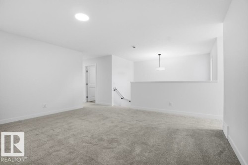 303 Paterson Link, Edmonton, AB - Indoor Photo Showing Other Room