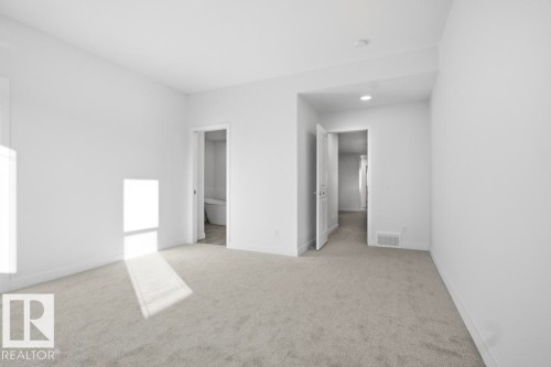 303 Paterson Link, Edmonton, AB - Indoor Photo Showing Other Room