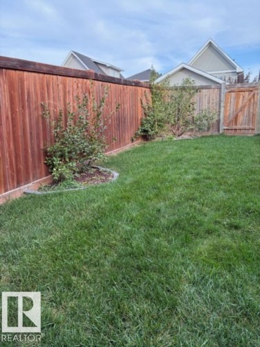 View of fenced backyard - 2433 Glenridding Boulevard, Edmonton, AB - Outdoor