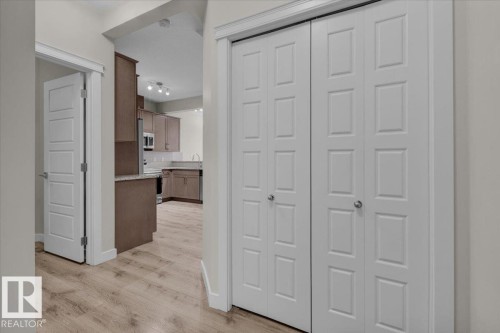 1515 21 Street, Edmonton, AB - Indoor Photo Showing Other Room