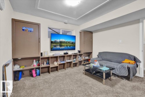 1515 21 Street, Edmonton, AB - Indoor