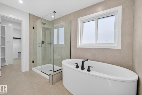 166 Caledon Crescent, Spruce Grove, AB - Indoor Photo Showing Bathroom
