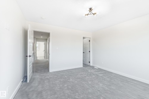 72 Patriot Way, Spruce Grove, AB - Indoor Photo Showing Other Room