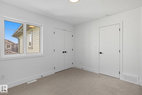 8608 181 Avenue, Edmonton, AB - Indoor Photo Showing Other Room