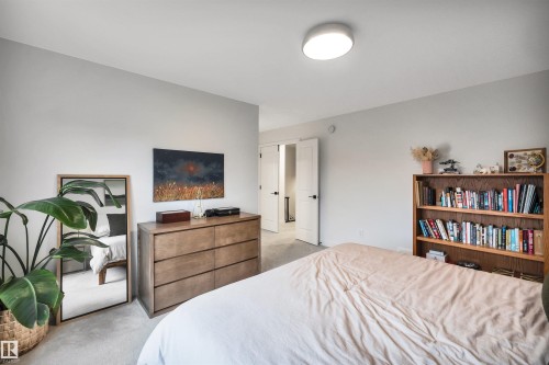 5480 Kootook Road, Edmonton, AB - Indoor Photo Showing Bedroom