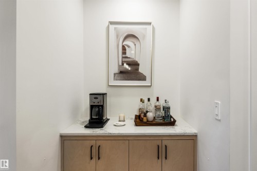 5480 Kootook Road, Edmonton, AB - Indoor Photo Showing Other Room