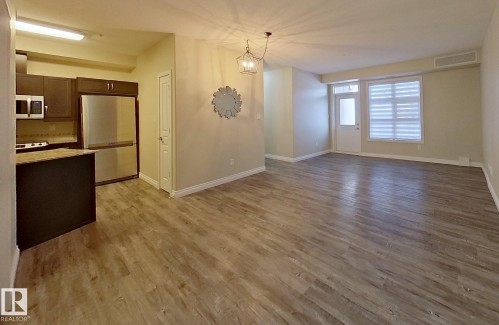 108 9603 98 Avenue, Edmonton, AB - Indoor Photo Showing Kitchen