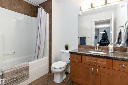116 400 Palisades Way, Sherwood Park, AB - Indoor Photo Showing Bathroom