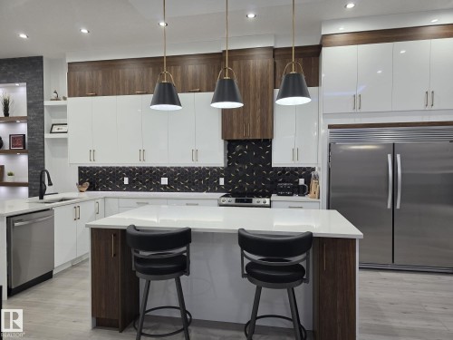 #505 49119 Range Road 73, Rural Brazeau County, AB - Indoor Photo Showing Kitchen With Stainless Steel Kitchen With Upgraded Kitchen