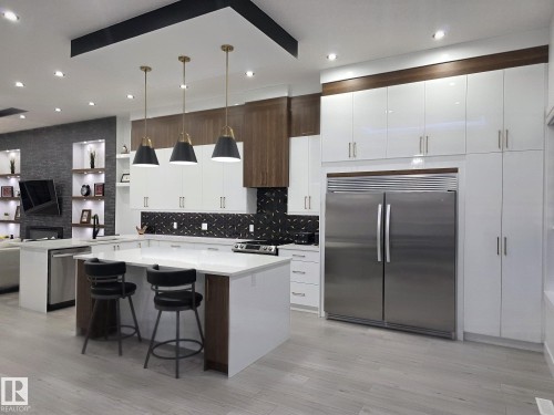 #505 49119 Range Road 73, Rural Brazeau County, AB - Indoor Photo Showing Kitchen With Stainless Steel Kitchen With Upgraded Kitchen