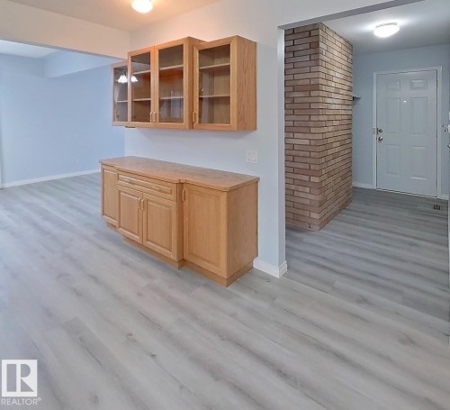 8708 Meadowlark Road, Edmonton, AB - Indoor Photo Showing Other Room
