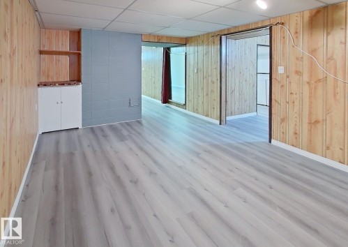 8708 Meadowlark Road, Edmonton, AB - Indoor Photo Showing Other Room