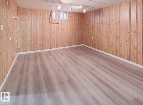 8708 Meadowlark Road, Edmonton, AB - Indoor Photo Showing Other Room