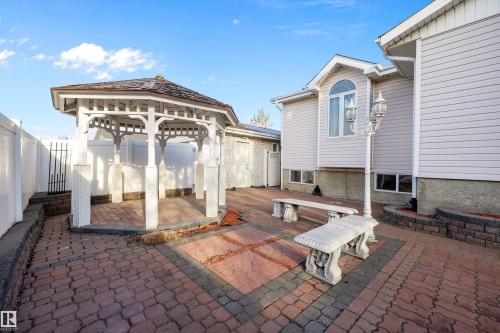 19020 86 Avenue, Edmonton, AB - Outdoor