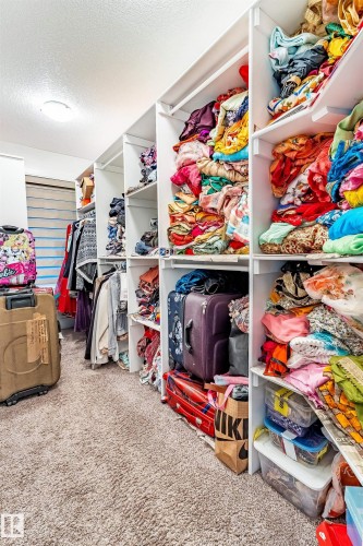 3235 16 Avenue, Edmonton, AB - Indoor With Storage