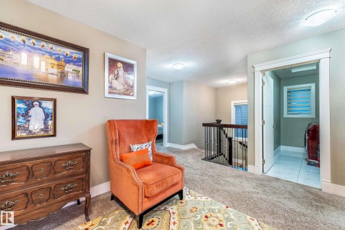 3235 16 Avenue, Edmonton, AB - Indoor