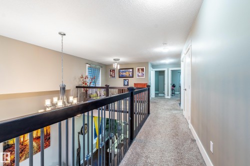 3235 16 Avenue, Edmonton, AB - Indoor Photo Showing Other Room