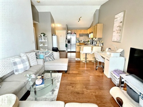 318 9525 162 Avenue, Edmonton, AB - Indoor Photo Showing Living Room