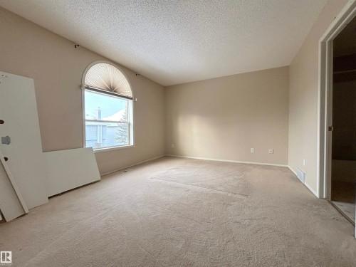 124 1670 Jamha Road, Edmonton, AB - Indoor Photo Showing Other Room