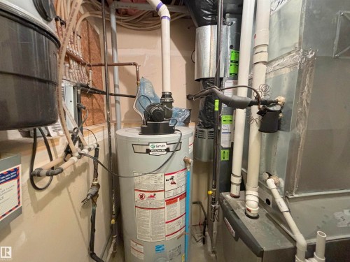 124 1670 Jamha Road, Edmonton, AB - Indoor Photo Showing Basement