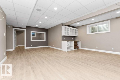 20503 58 Avenue, Edmonton, AB - Indoor