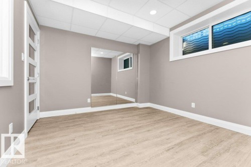 20503 58 Avenue, Edmonton, AB - Indoor Photo Showing Other Room