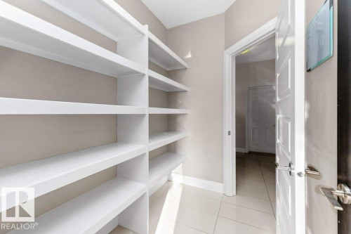 20503 58 Avenue, Edmonton, AB - Indoor With Storage