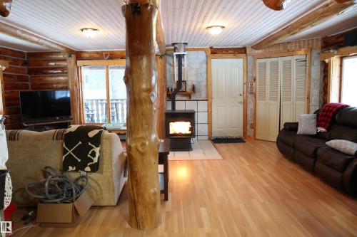 #23 42036 Twp Road 471, Rural Wetaskiwin County, AB - Indoor With Fireplace