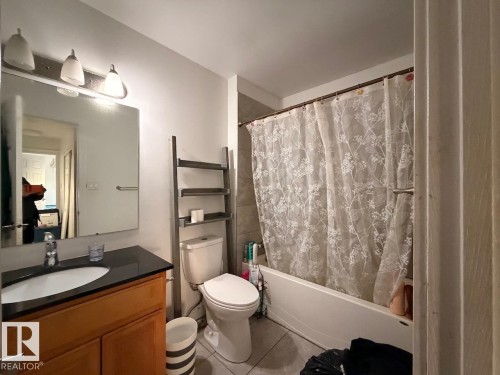 14597 121 Street, Edmonton, AB - Indoor Photo Showing Bathroom