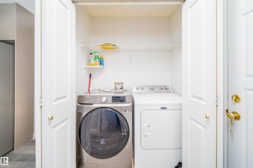 Laundry area featuring washer and dryer - 3504 20 Street, Edmonton, AB - Indoor Photo Showing Laundry Room