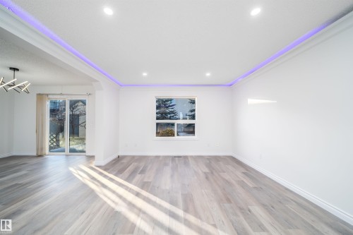 3504 20 Street, Edmonton, AB - Indoor