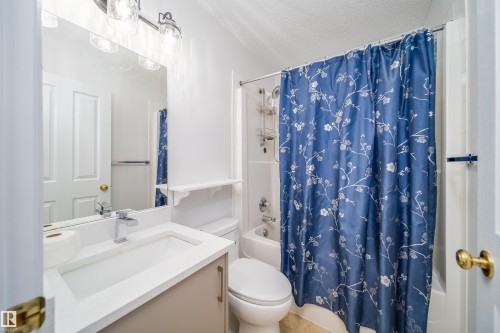 3504 20 Street, Edmonton, AB - Indoor Photo Showing Bathroom
