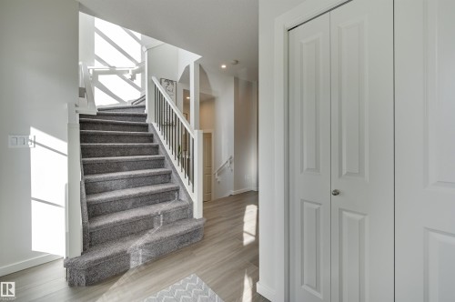 163 Canter Wynd, Sherwood Park, AB - Indoor Photo Showing Other Room