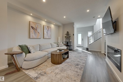 163 Canter Wynd, Sherwood Park, AB - Indoor Photo Showing Living Room