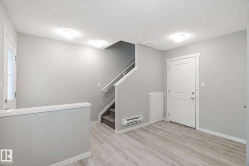 14 1110 Daniels Link Link, Edmonton, AB - Indoor Photo Showing Other Room