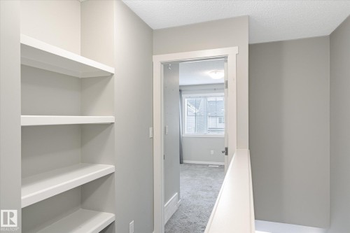 14 1110 Daniels Link Link, Edmonton, AB - Indoor