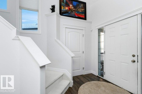 8220 Shaske Place, Edmonton, AB - Indoor Photo Showing Other Room