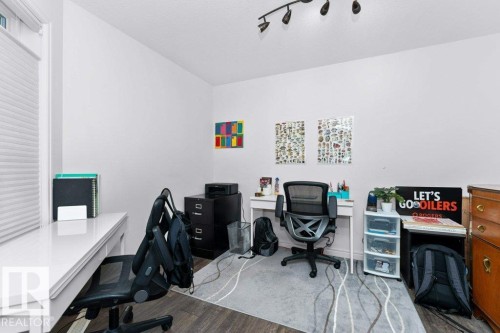 8220 Shaske Place, Edmonton, AB - Indoor Photo Showing Office